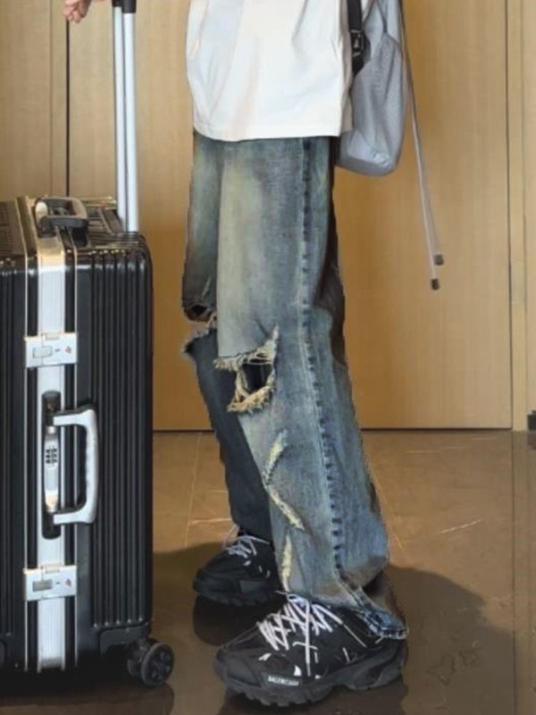 Herren-Jeans aus Distressed-Denim mit lockerer Passform-2