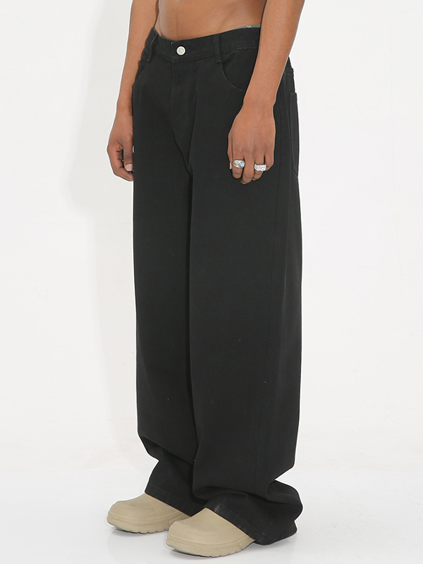 Lockere Herrenjeans in schwarzer Waschung mit elastischem Bund-1