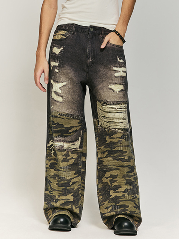 Unisex-Jeans mit Patchwork-Print im Camouflage-Stil-1
