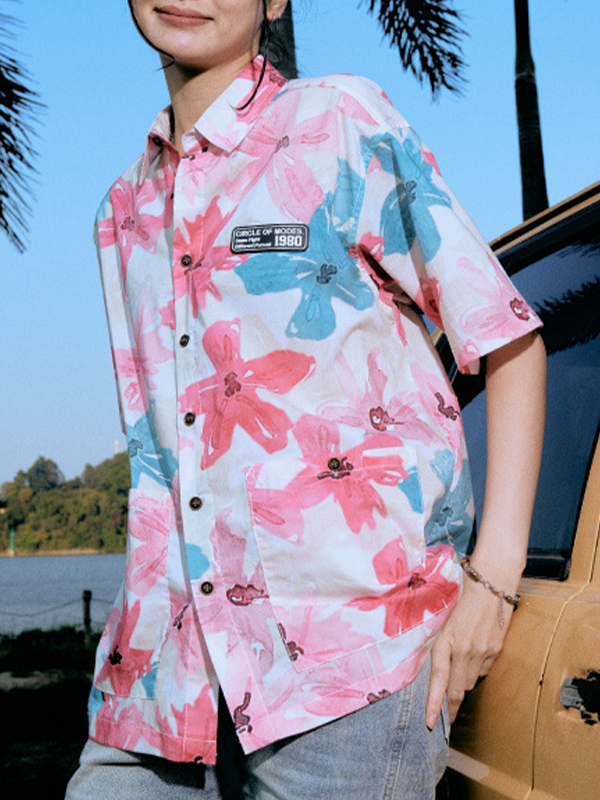 Freizeit-Kurzarmshirt mit Tintenblume-3