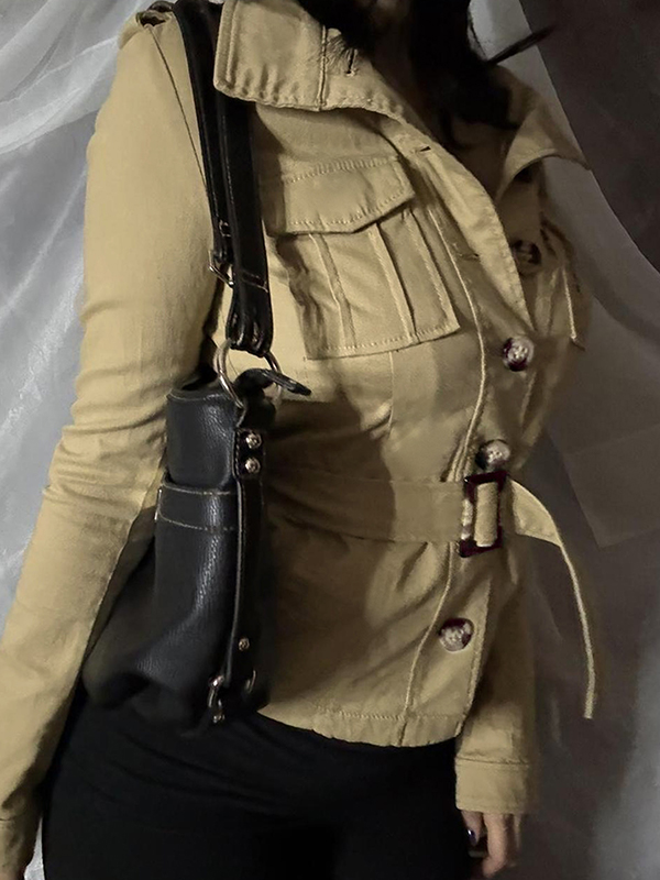 Heißes Mädchen im amerikanischen Stil mit Schnallenjacke im japanischen Stil-4