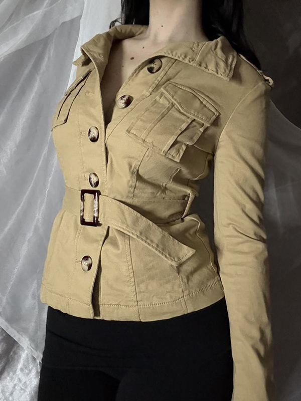 Heißes Mädchen im amerikanischen Stil mit Schnallenjacke im japanischen Stil-3