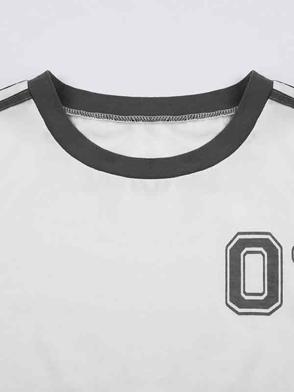 Kurzarm-T-Shirt mit kontrastfarbenem Zahlendruck-5