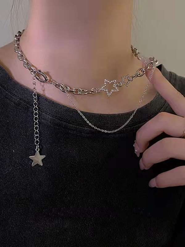 Mehrlagige Kettenhalskette mit Strass-Sterndekor-1