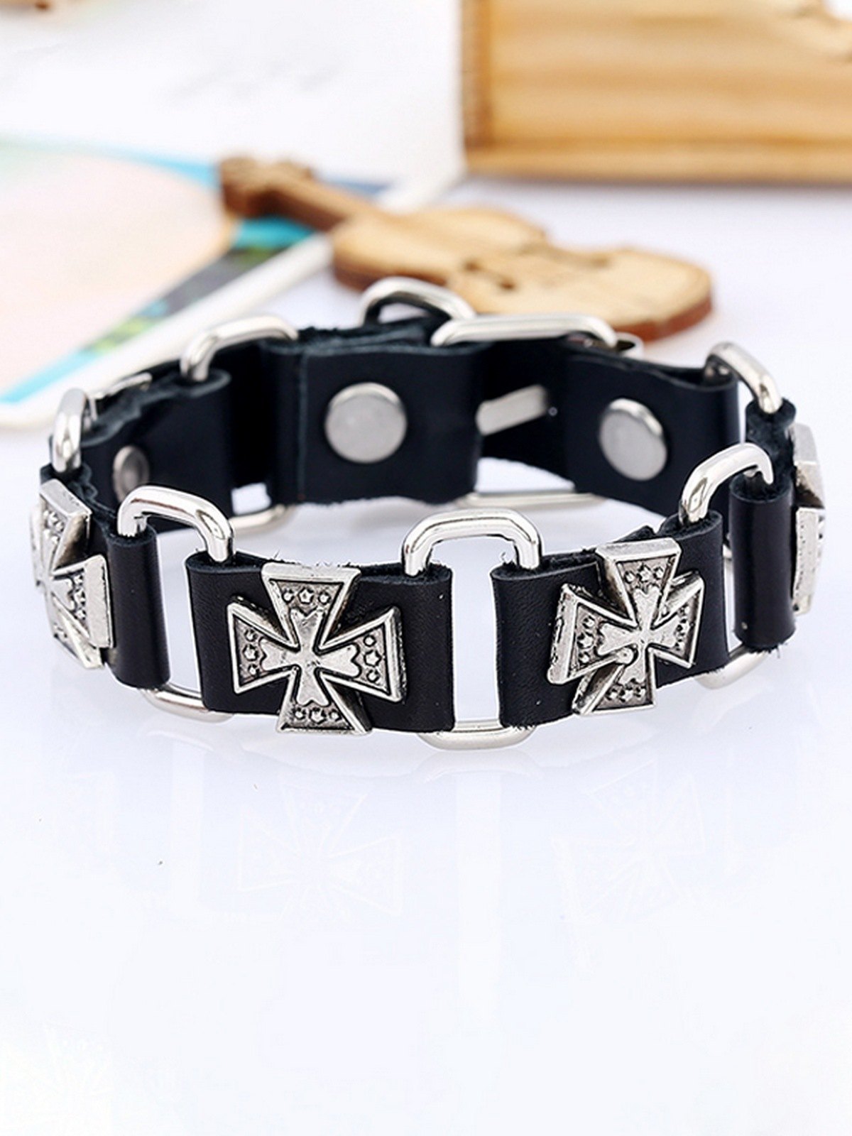 Herren-Kreuzmuster-Pu-Leder-Gliederarmband-1