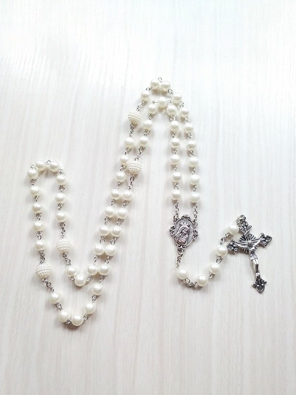 Kreuz-Charme-lange Perlen-Halskette-4