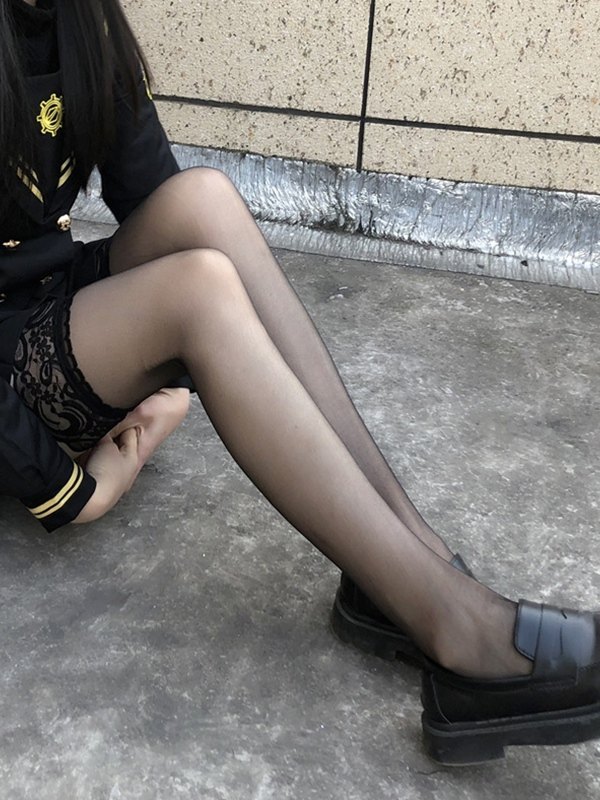 Mesh-Oberschenkelstrümpfe mit Spitzeneinsätzen-2