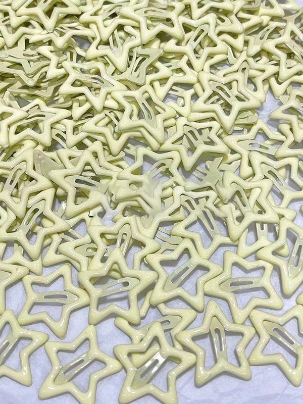 Kleine Haarspange mit Sternenmuster-1