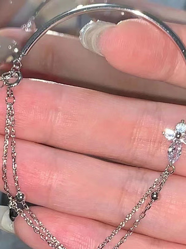 Doppellagiges Schmetterlings-Charm-Kettenarmband-3