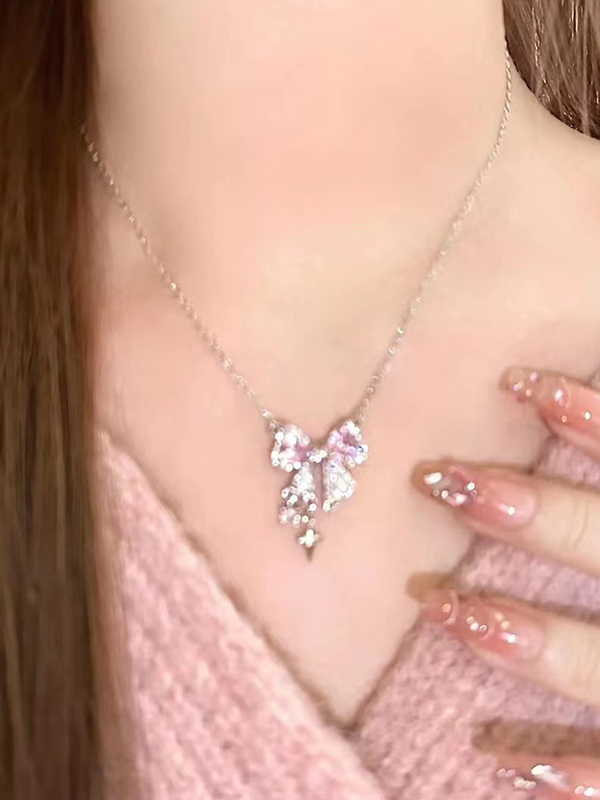 Strass-Halskette mit Schleifen-Anhänger-3