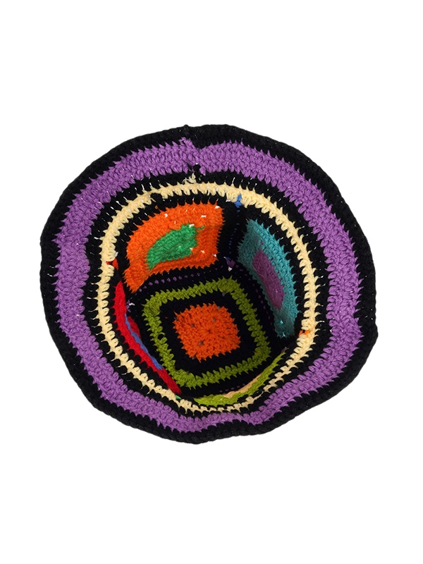 Kontrastfarbene Strickmütze mit quadratischem Design-3